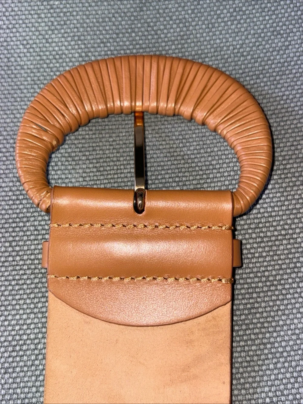 Lafayette 148 New York Wide Tan Leather Belt with Woven Round Buckle Italy small